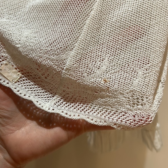 CHANEL stunning top - Picture 7 of 8